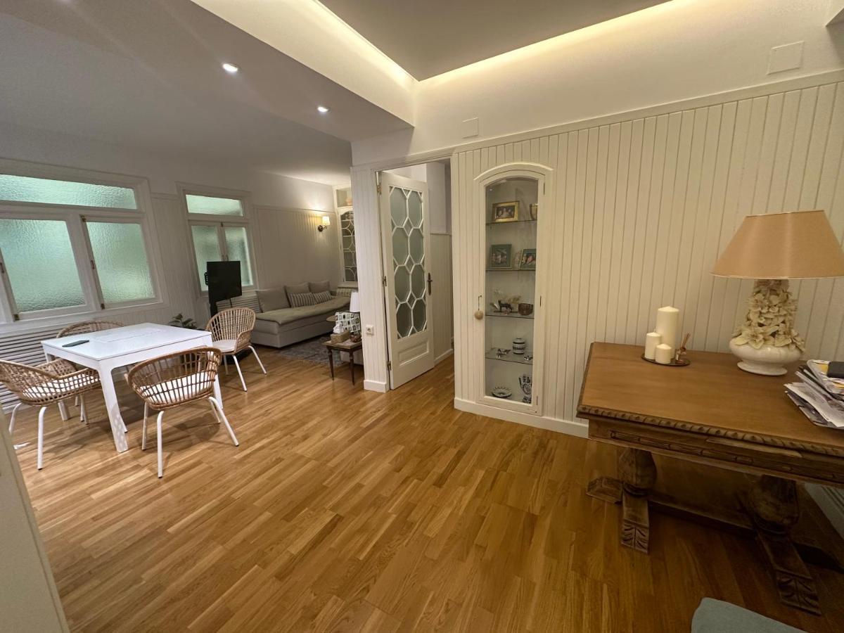 Apartament Oktheway Opera A Coruña Zewnętrze zdjęcie